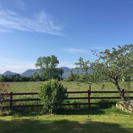Killarney Farm House. 외부 사진
