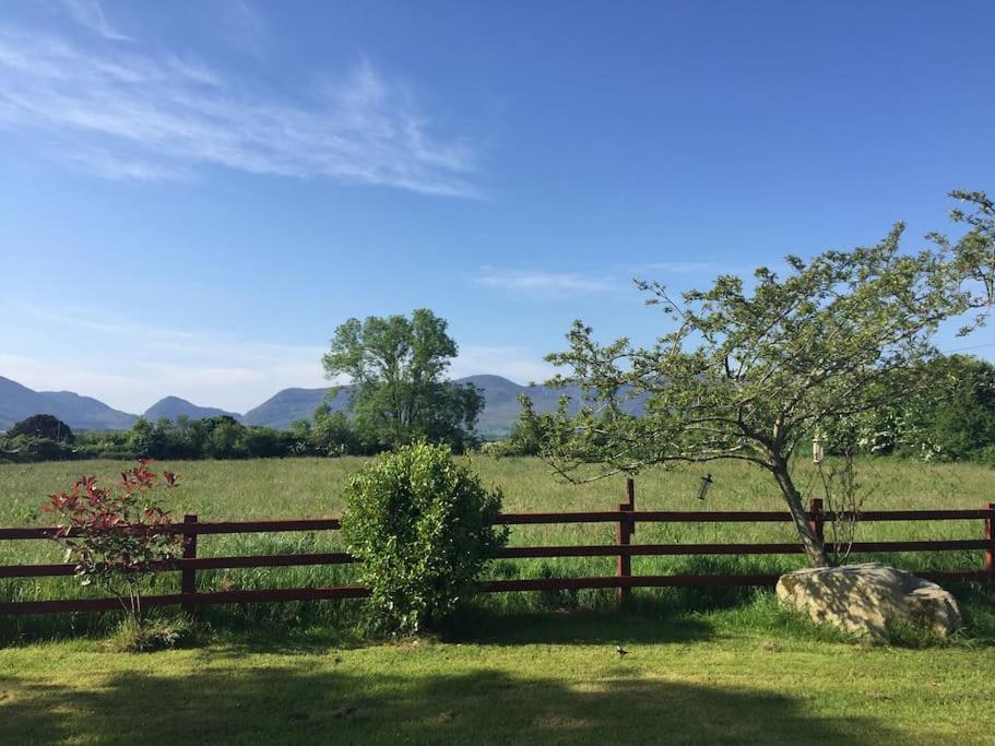 Killarney Farm House. 외부 사진