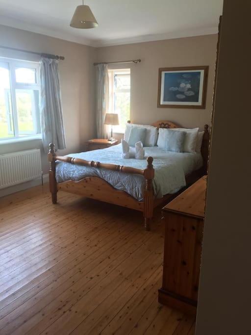Killarney Farm House. 외부 사진