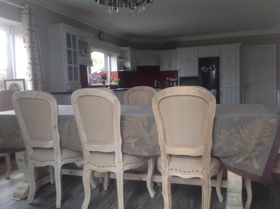 Killarney Farm House. 외부 사진